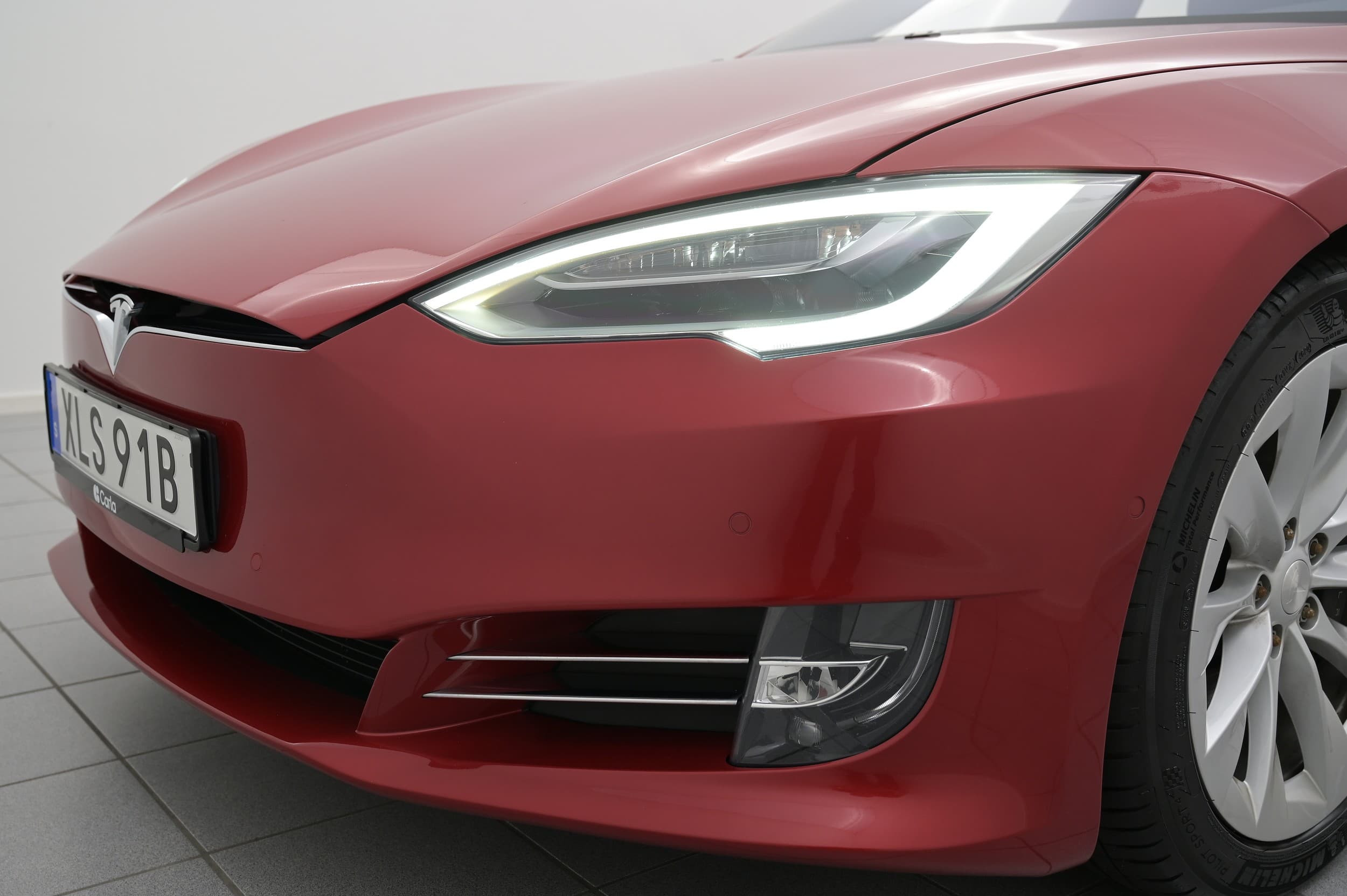 Tesla Model S