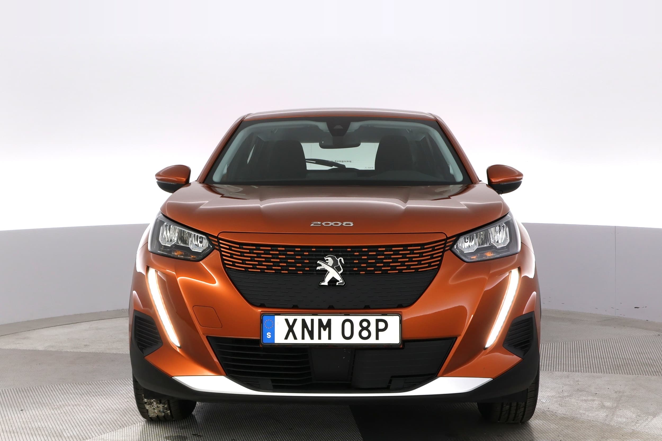 Peugeot e-2008