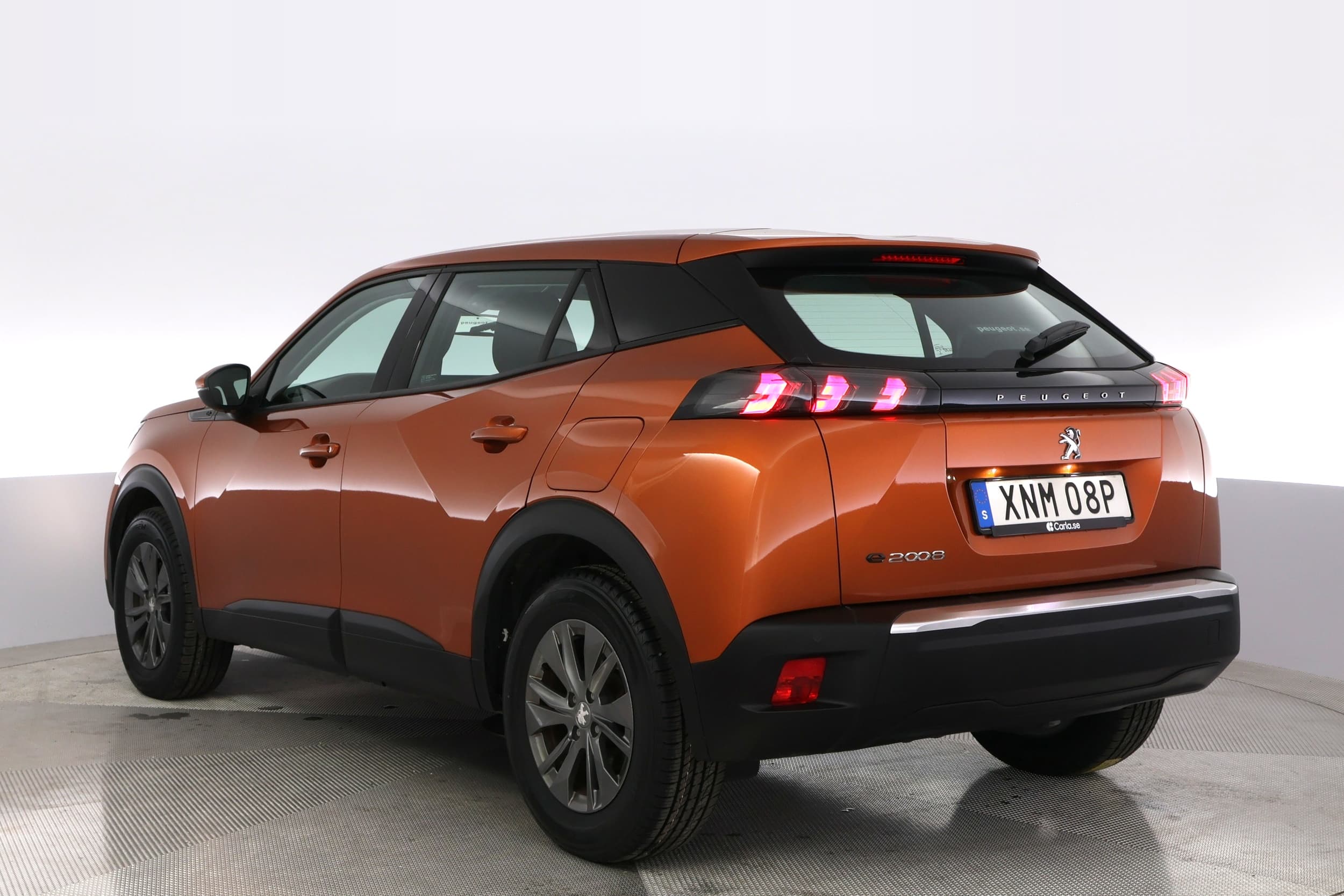Peugeot e-2008