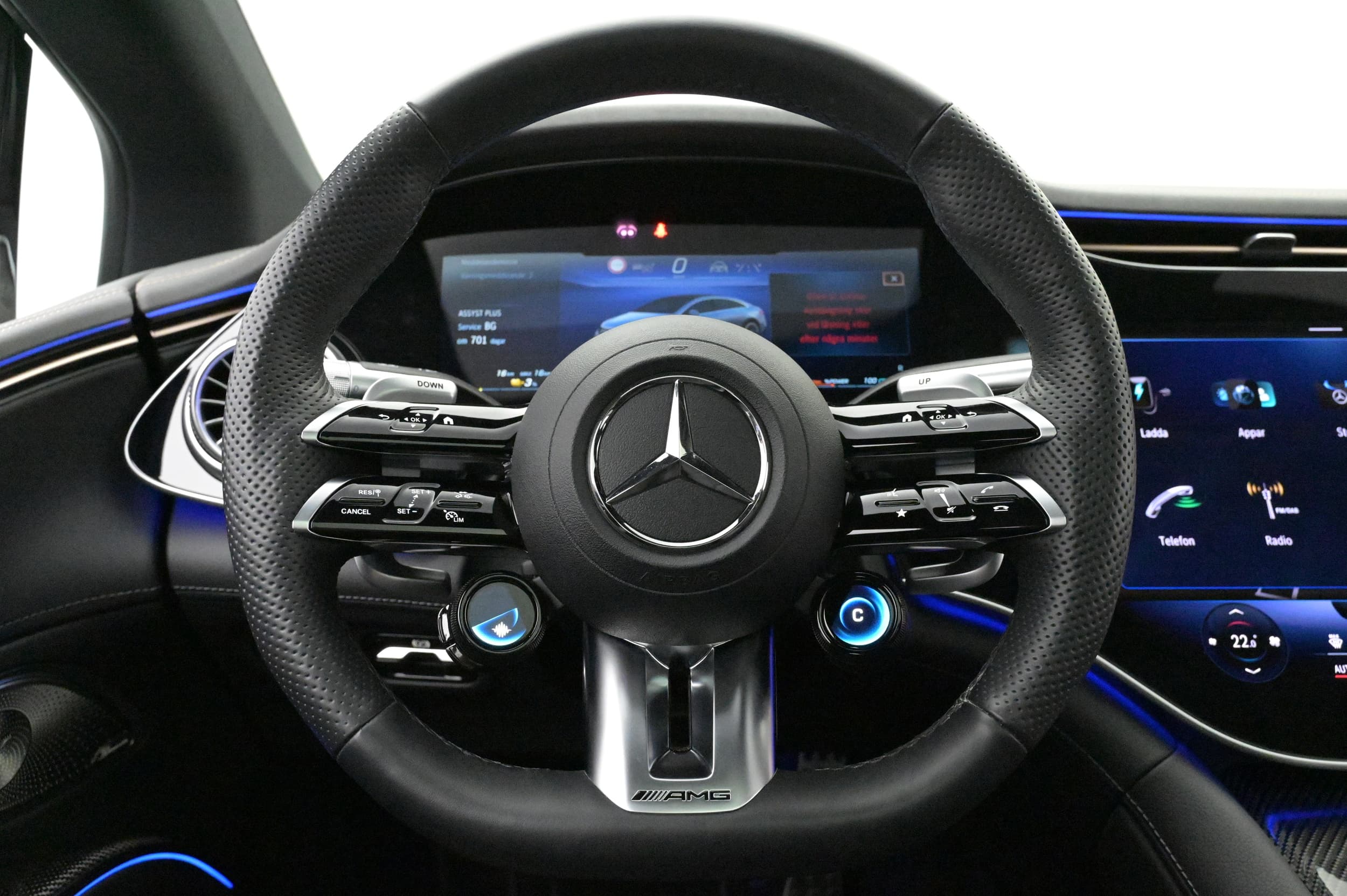 Mercedes-Benz EQS