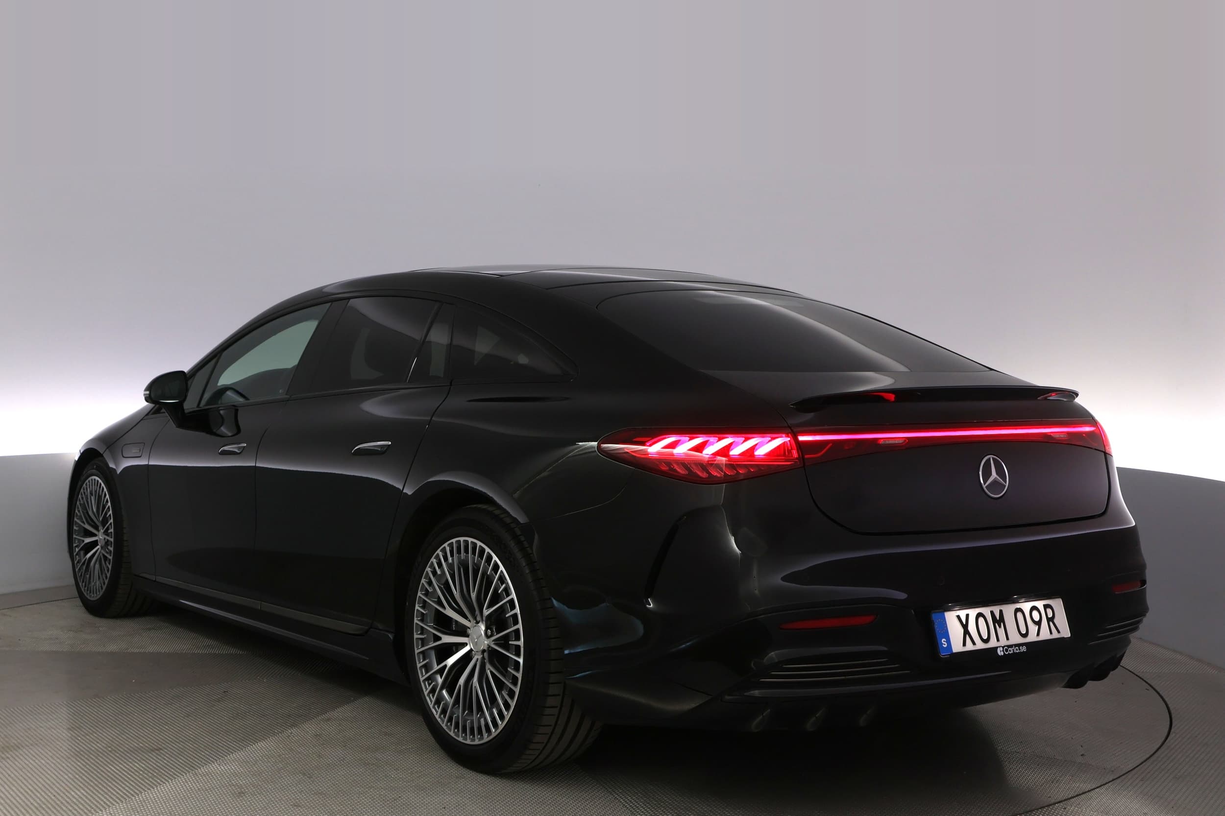 Mercedes-Benz EQS