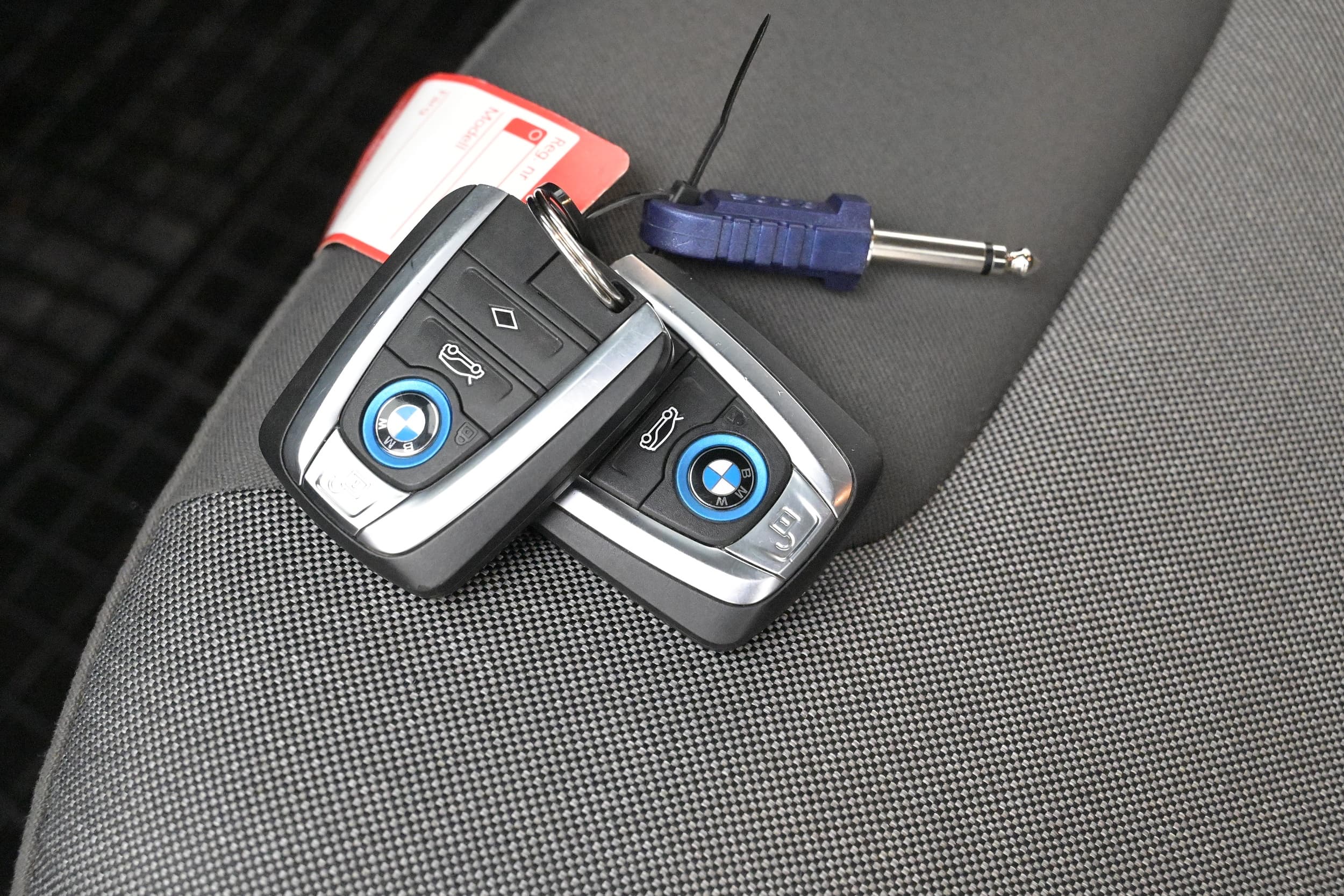 BMW i3s