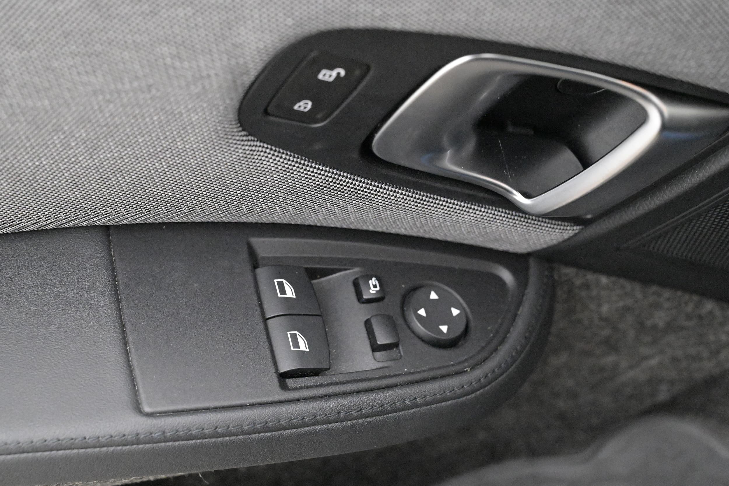 BMW i3s