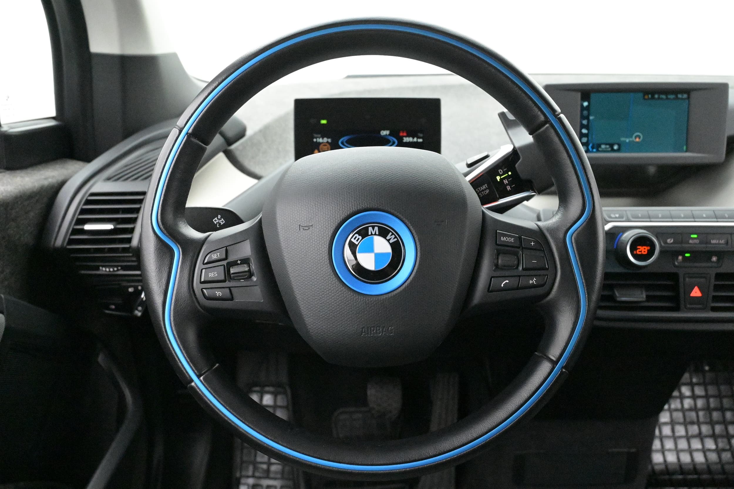 BMW i3s