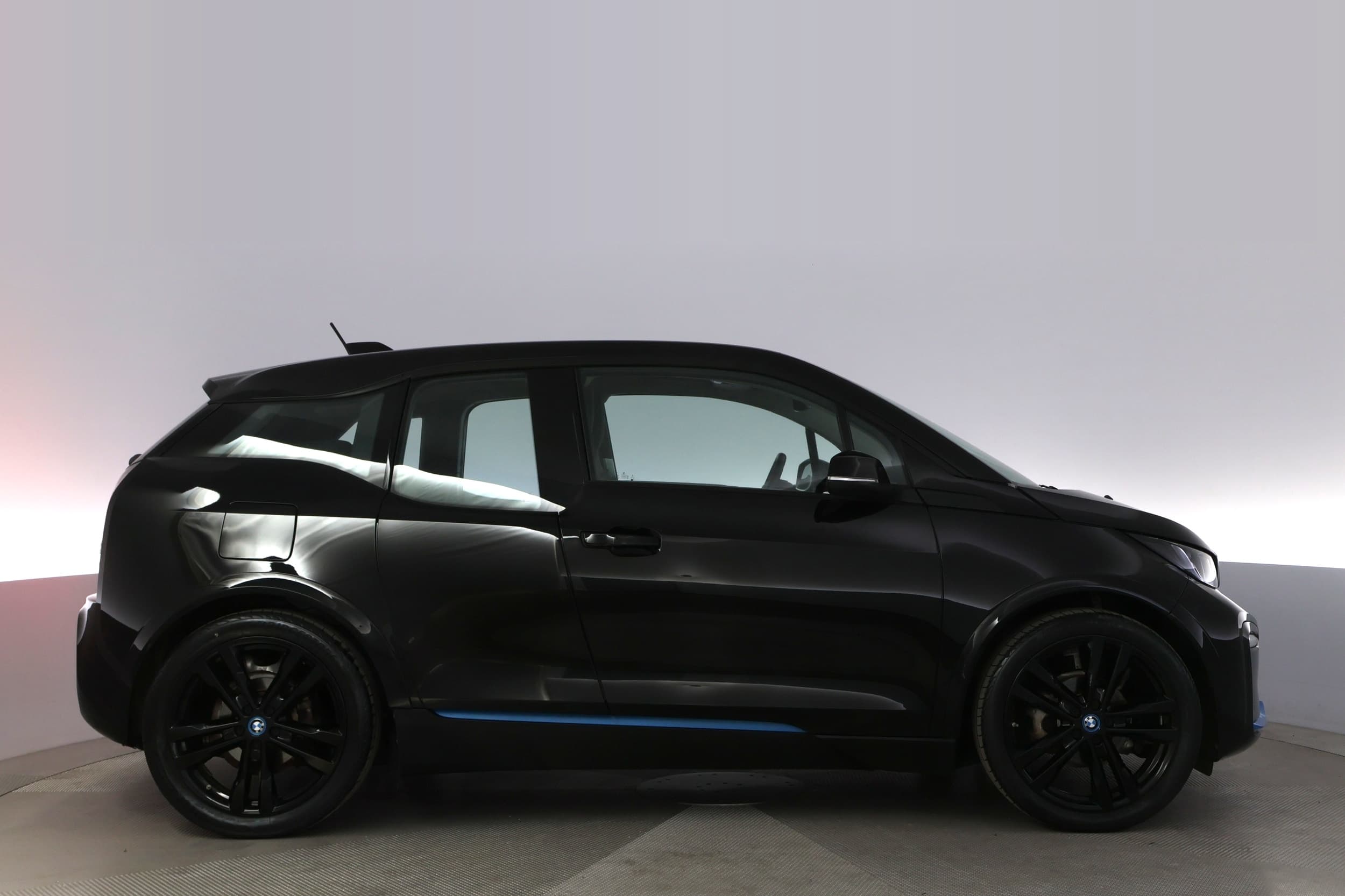 BMW i3s