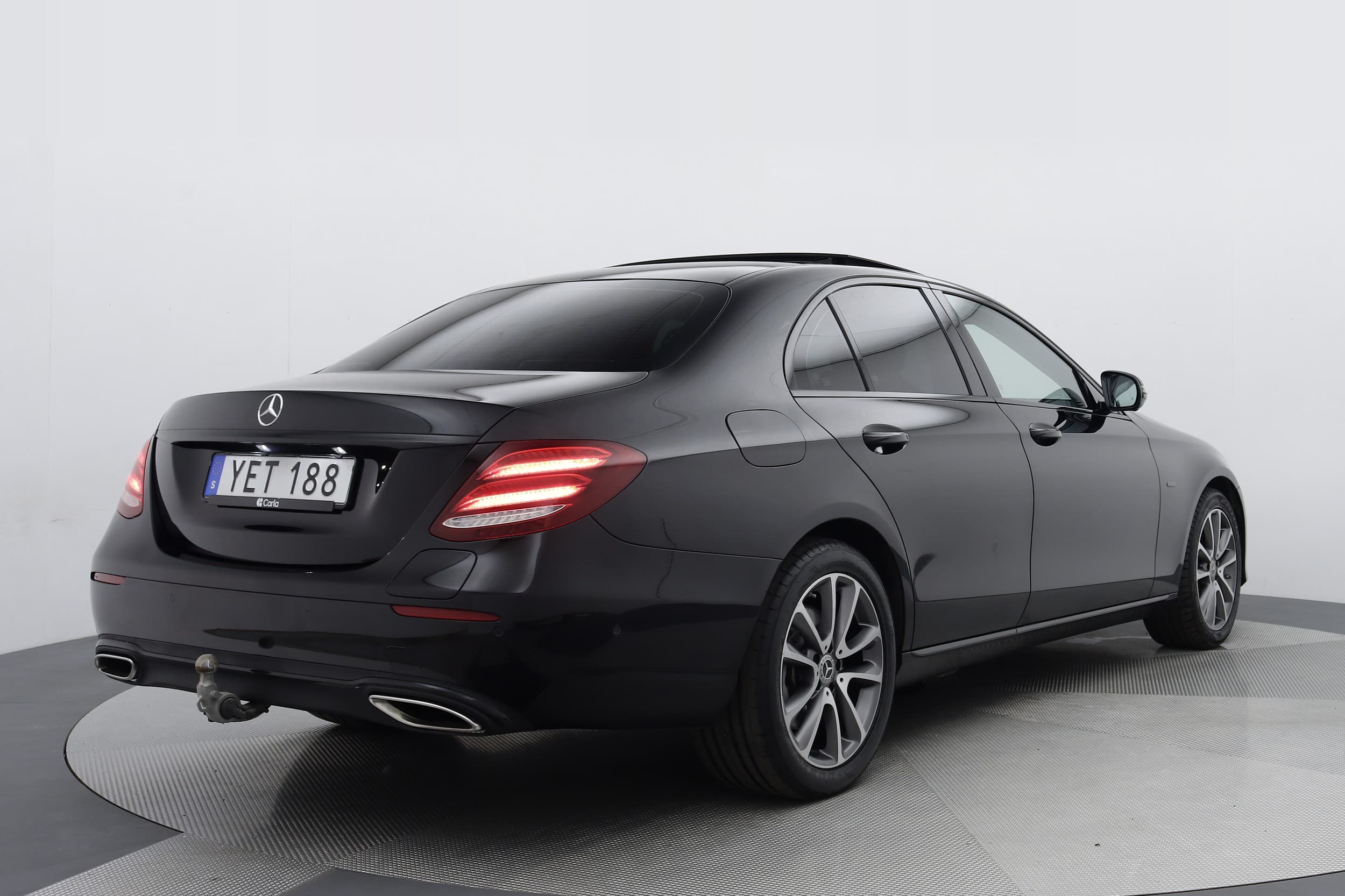 Mercedes-Benz E