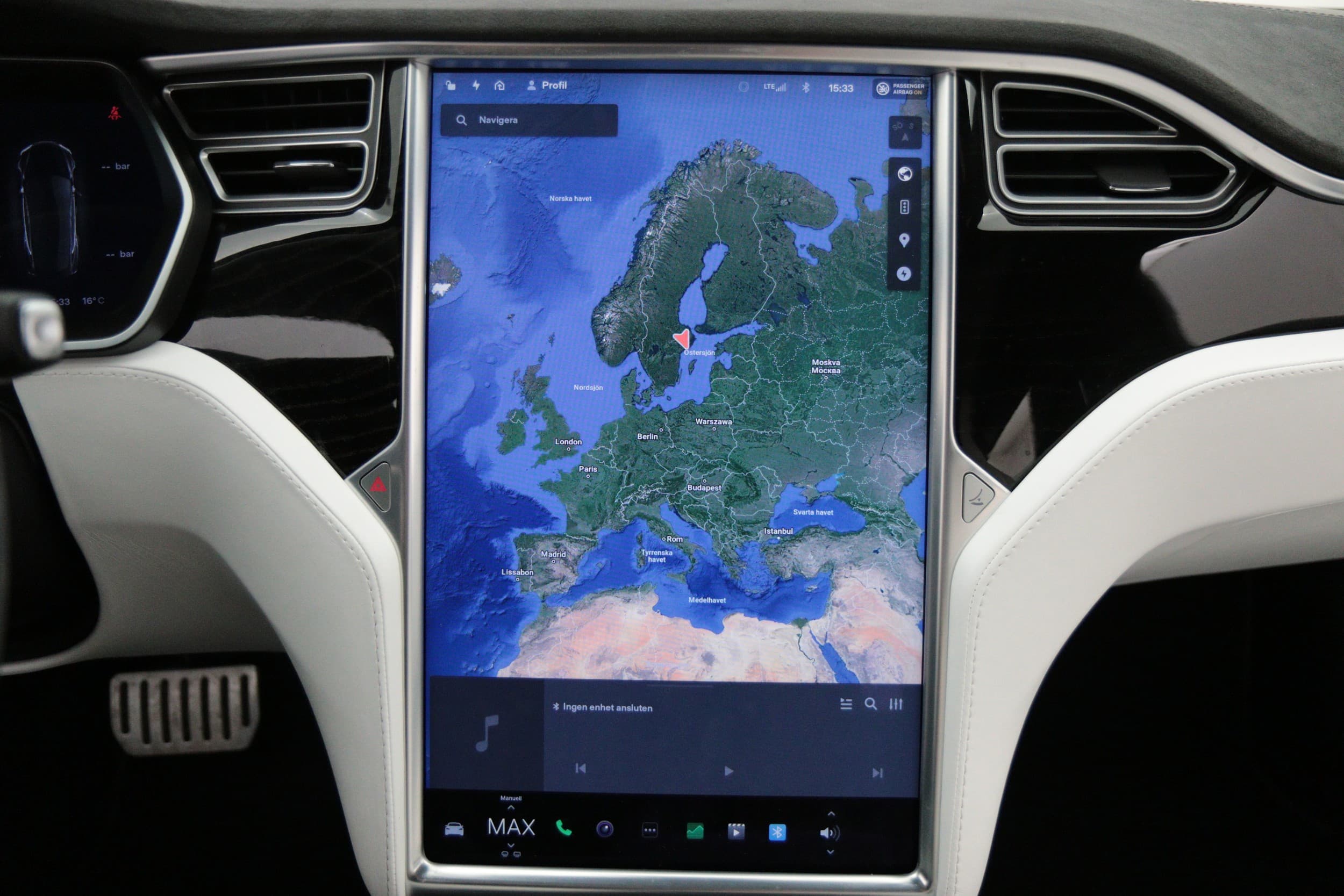 Tesla Model S