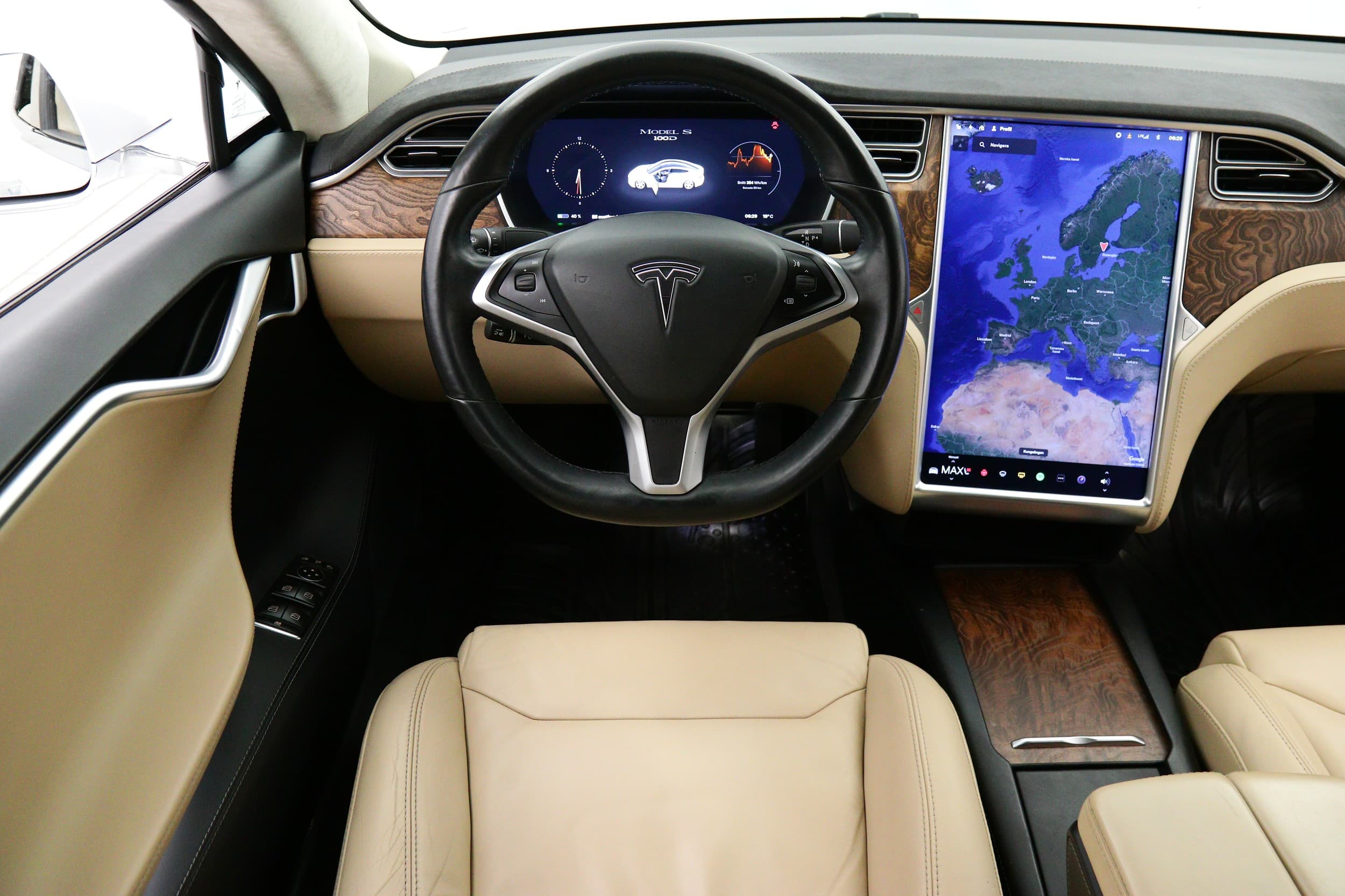 Tesla Model S
