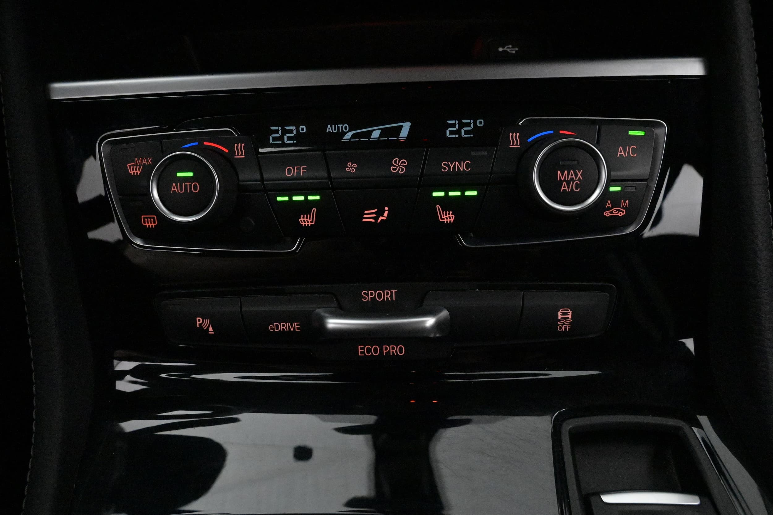 BMW 225xe