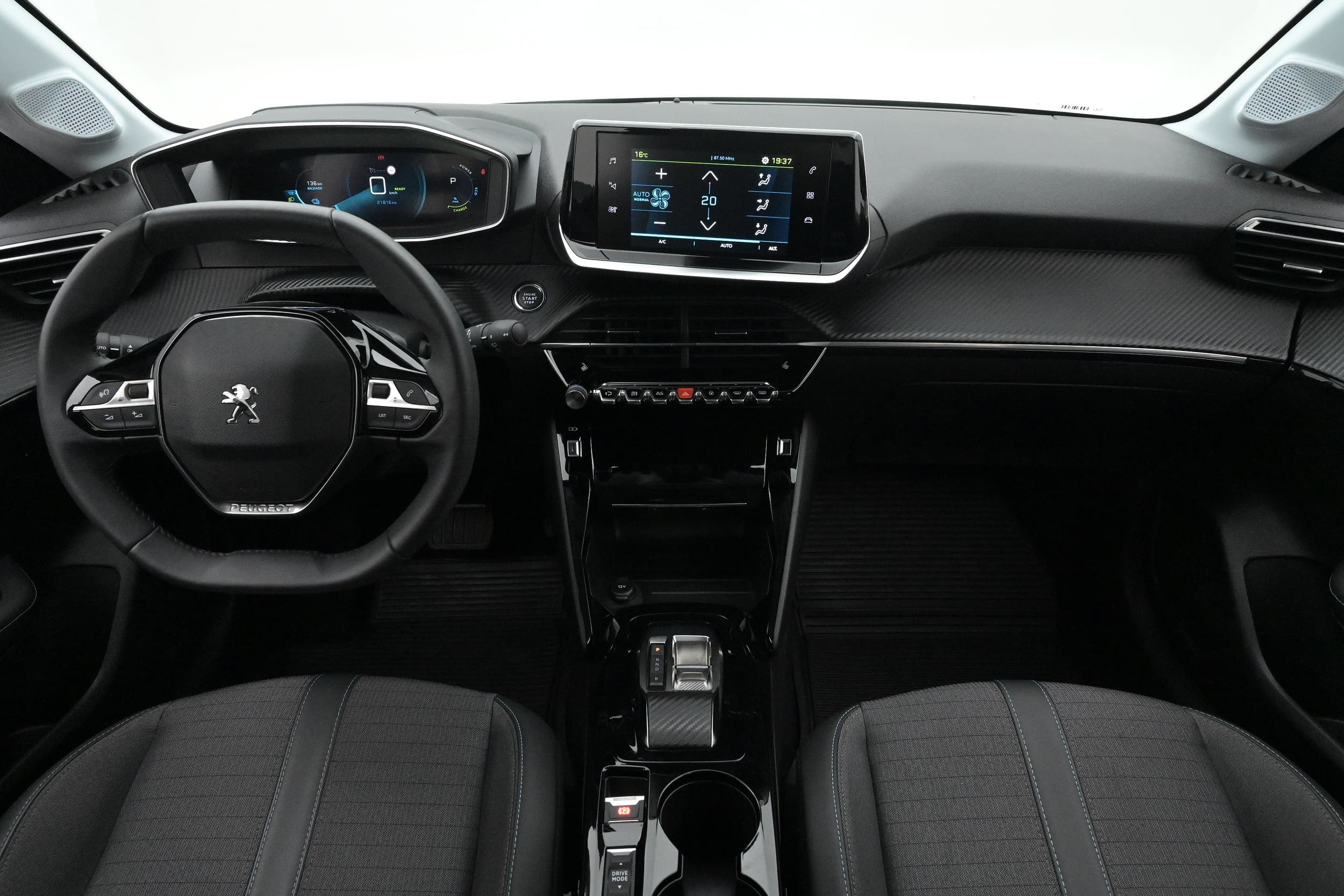 Peugeot e-208