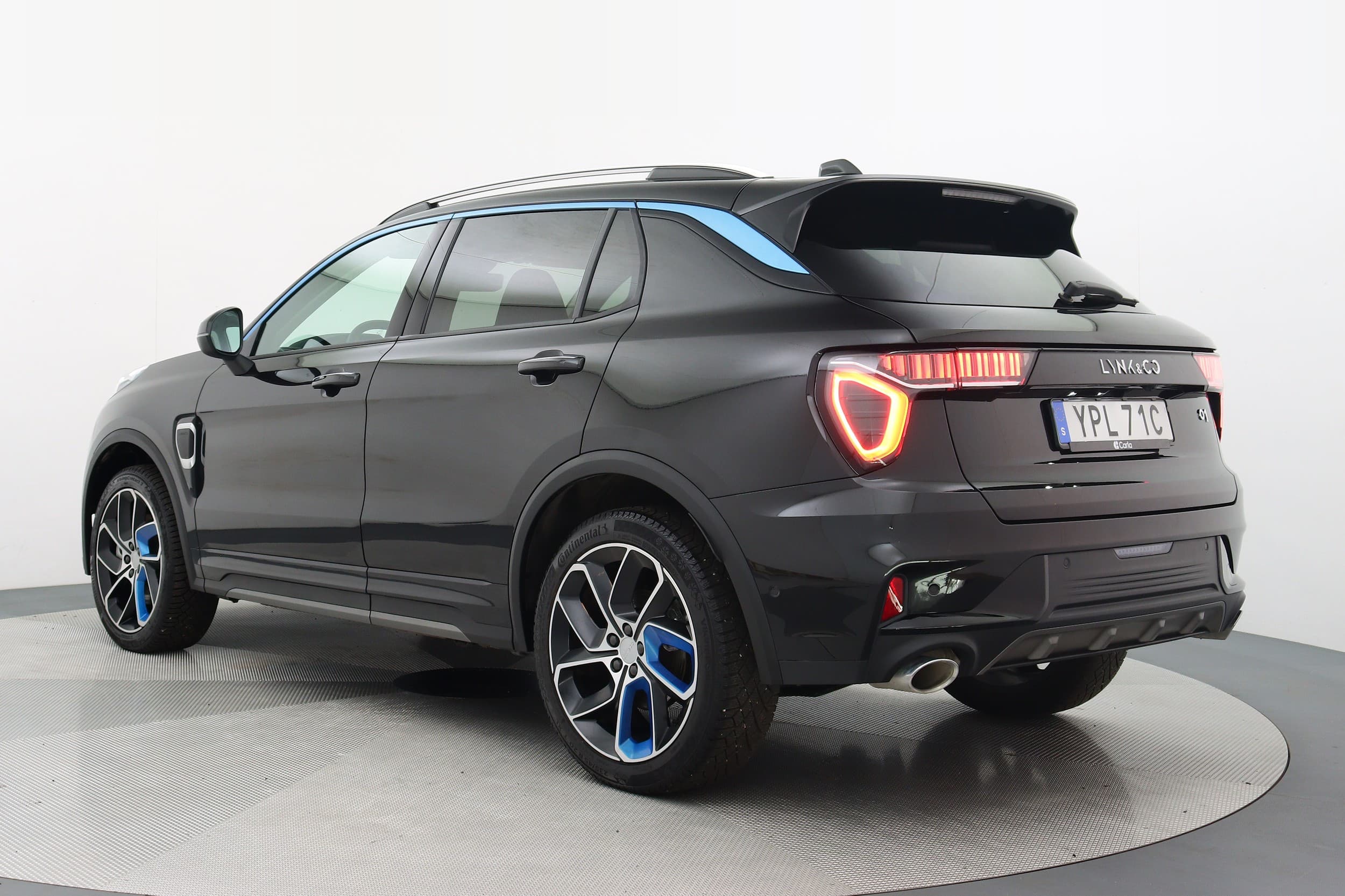 Lynk & Co 01