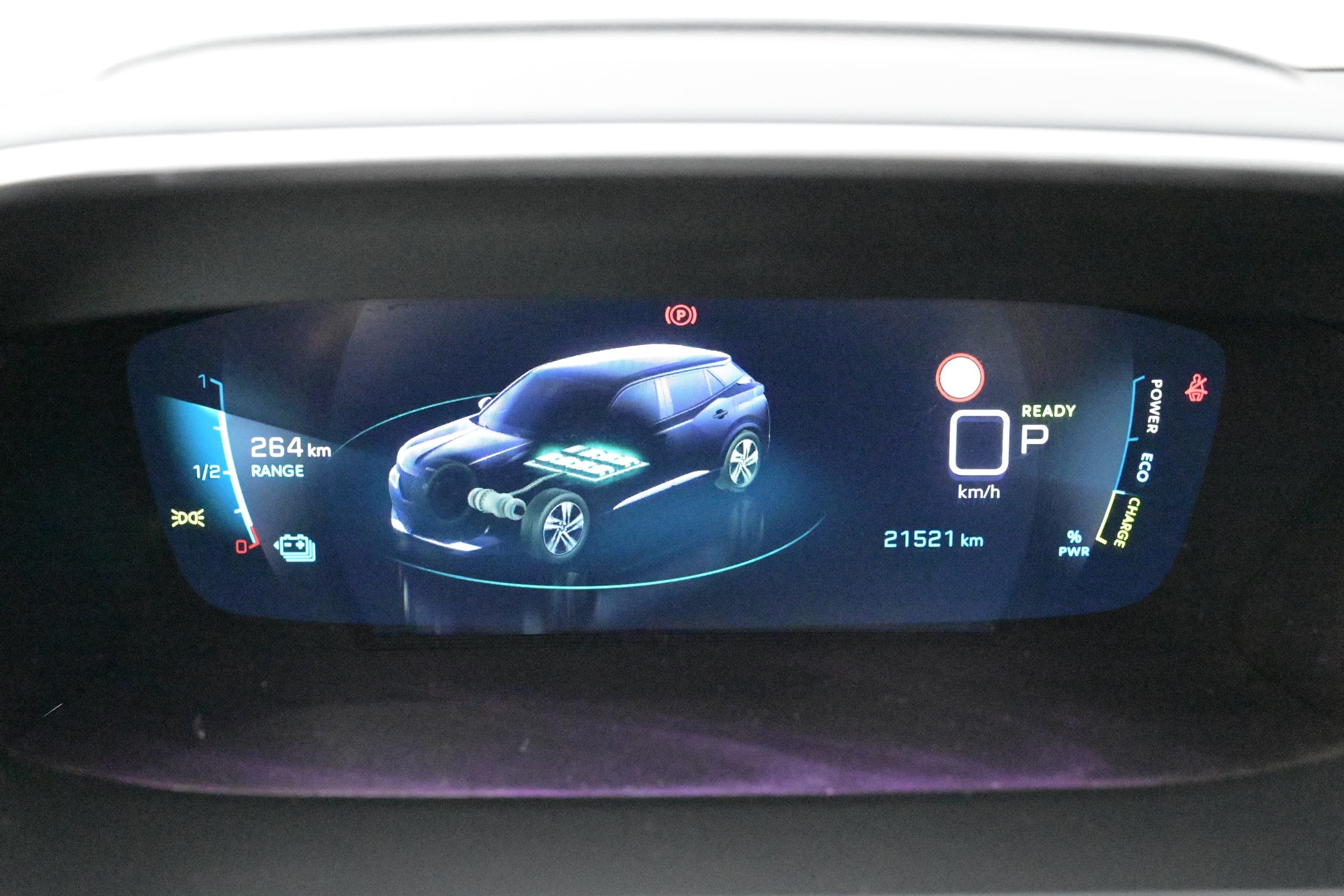 Peugeot e-2008