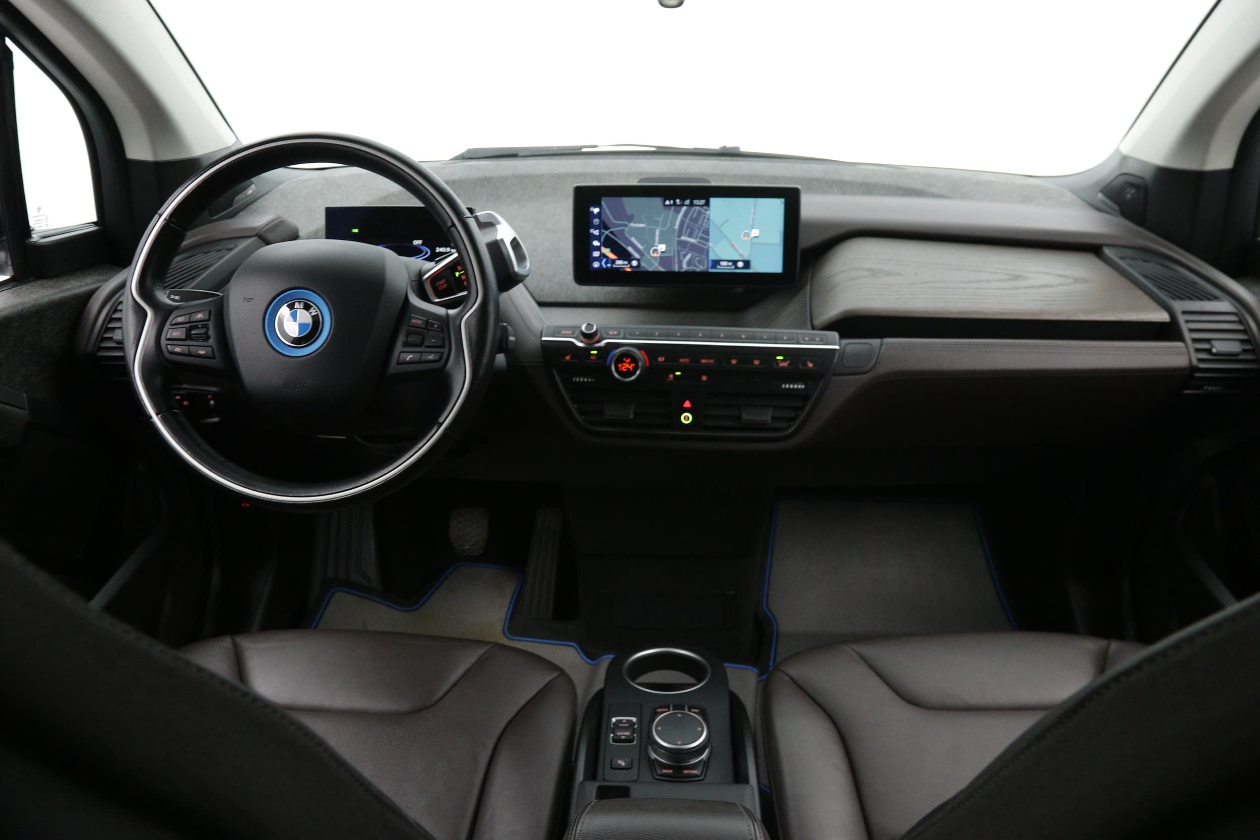 BMW i3s