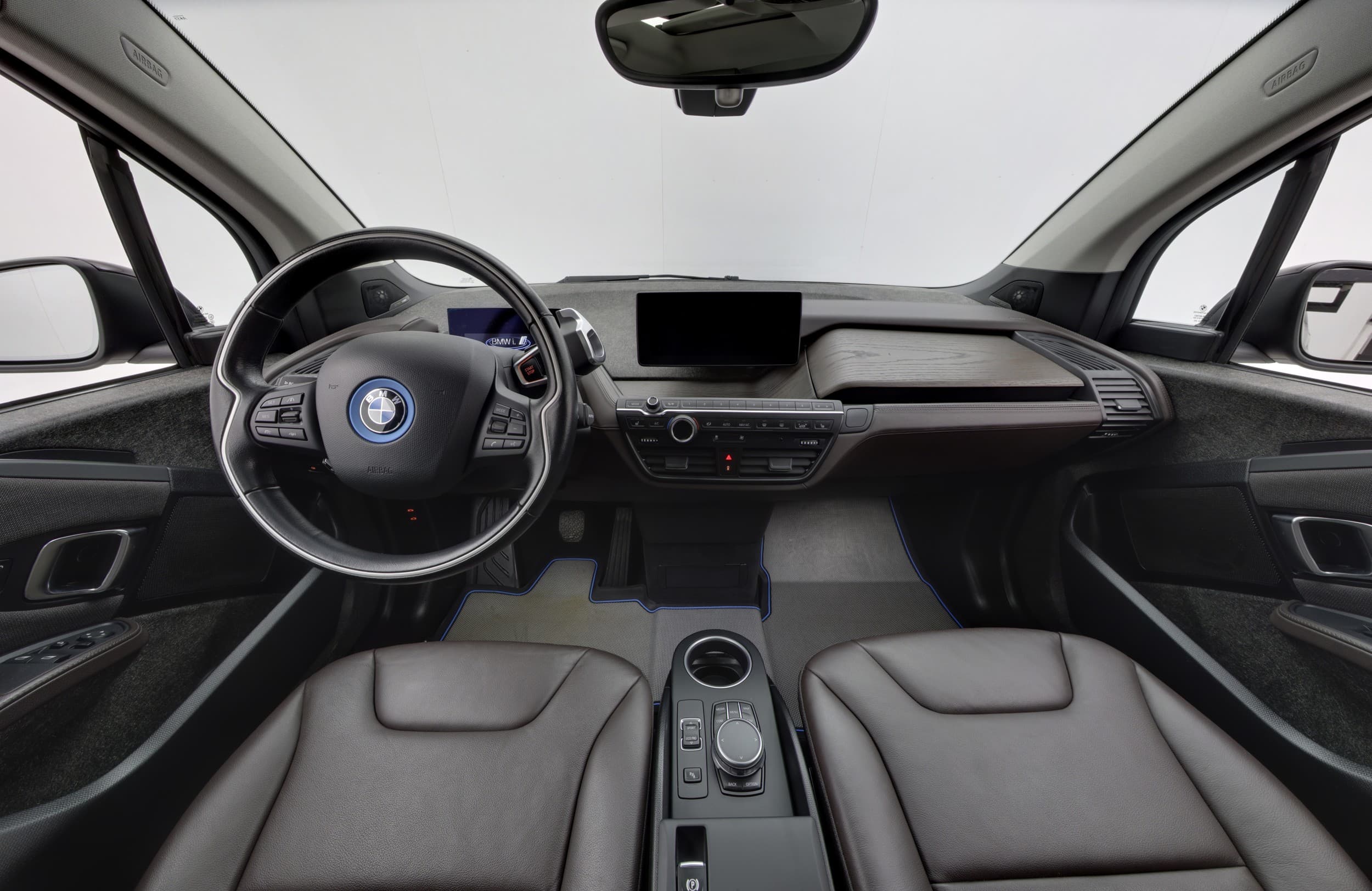 BMW i3s
