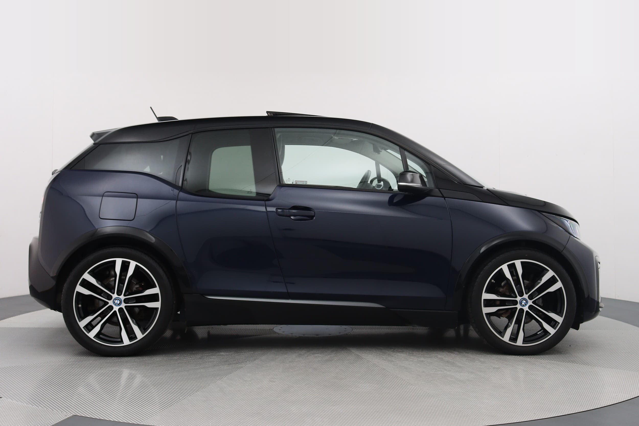 BMW i3s