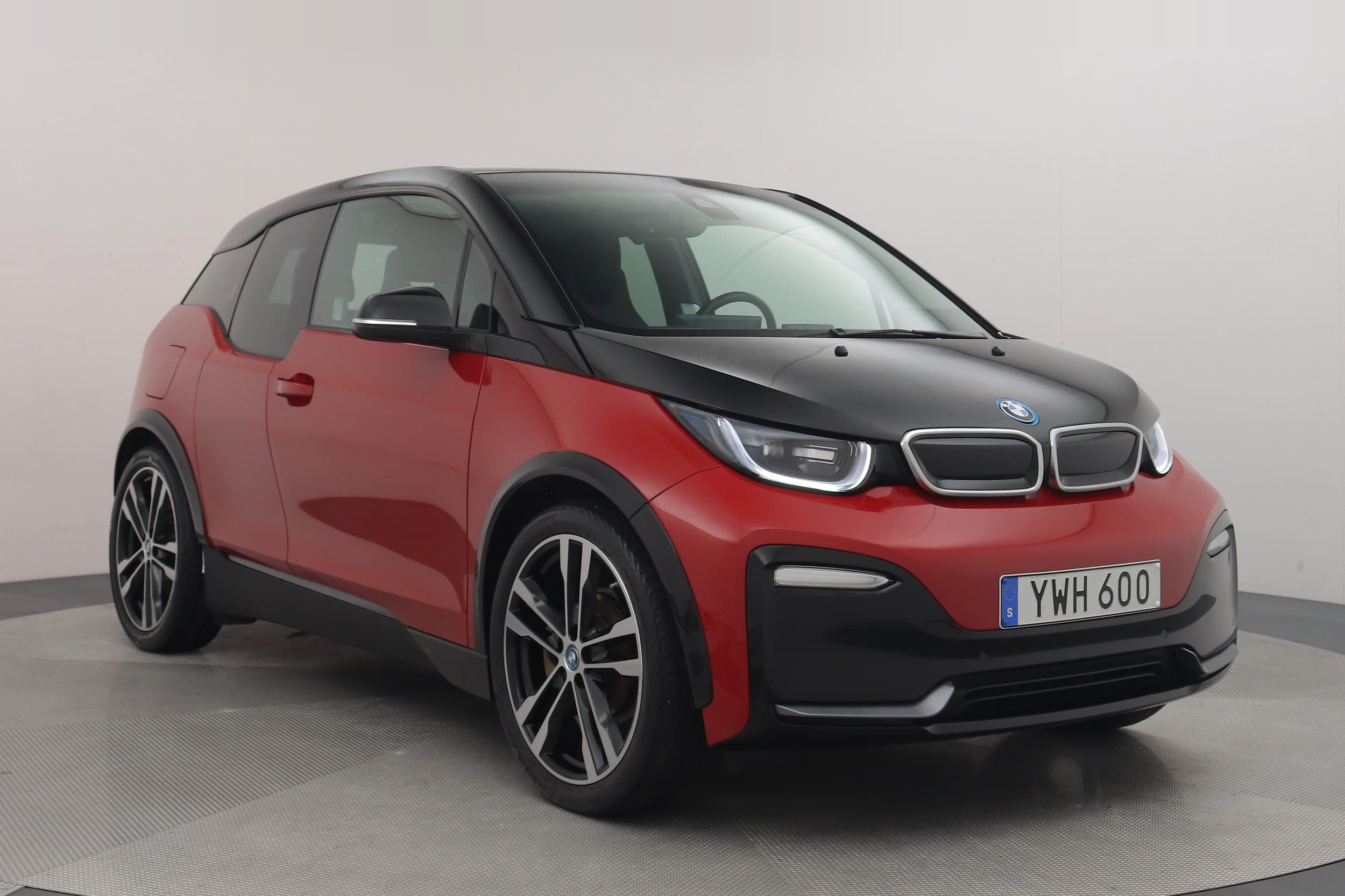 BMW i3s