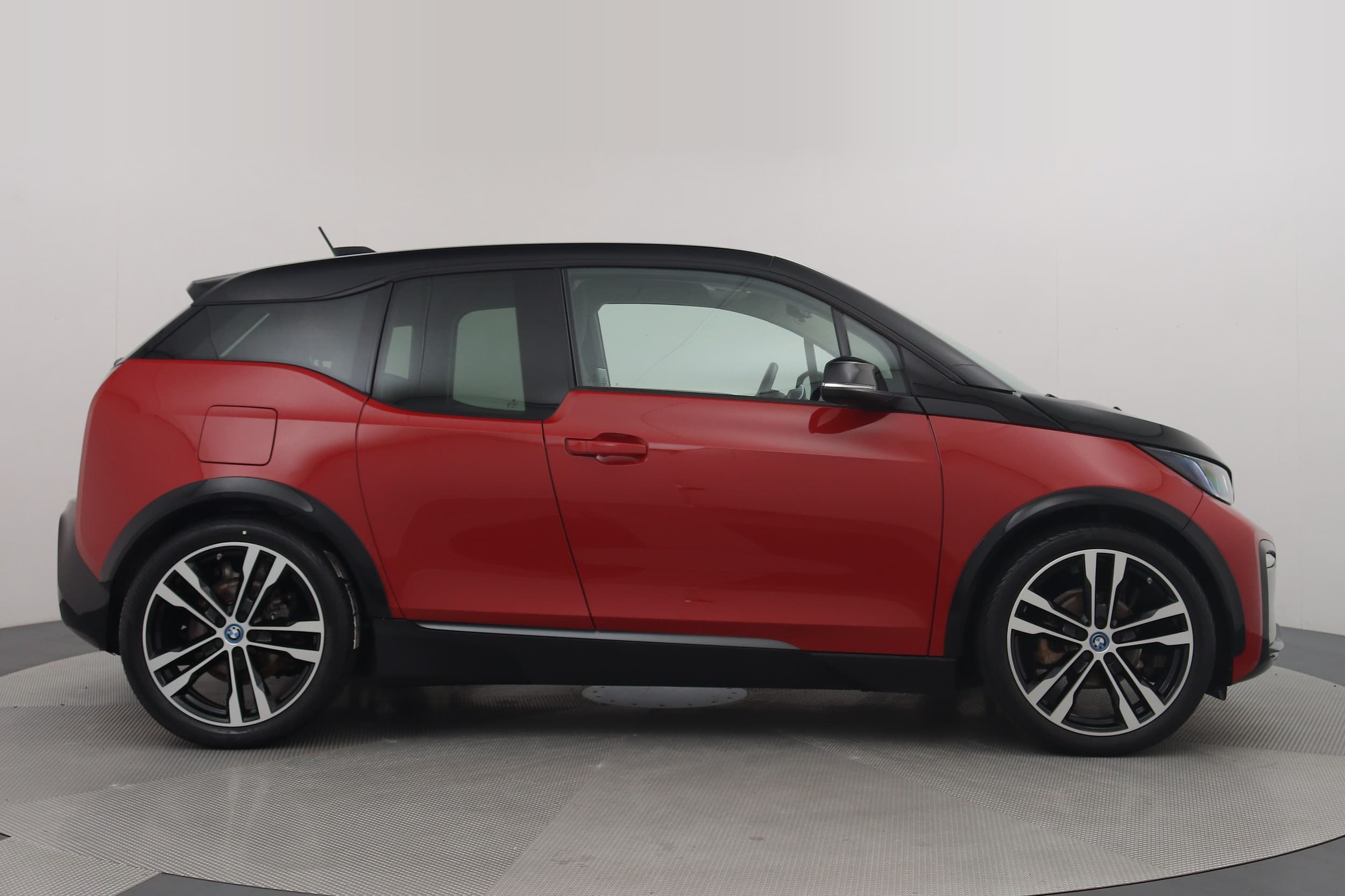 BMW i3s
