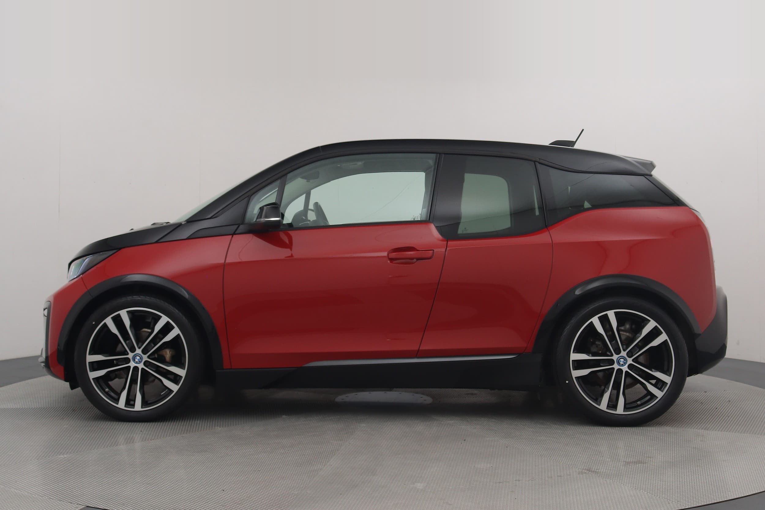 BMW i3s