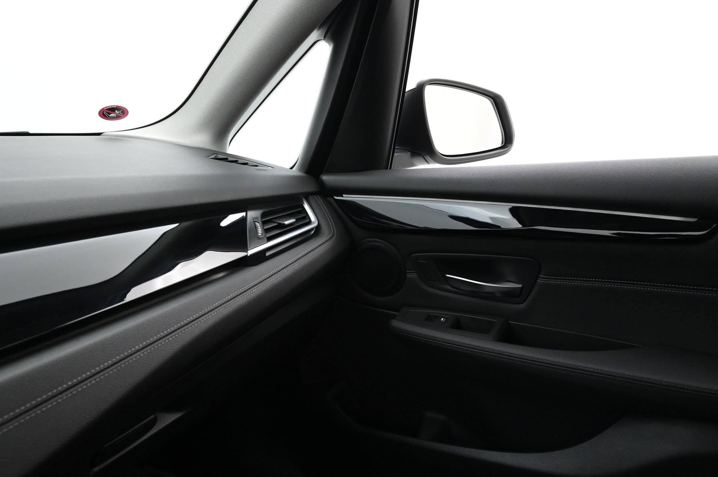 BMW 225xe