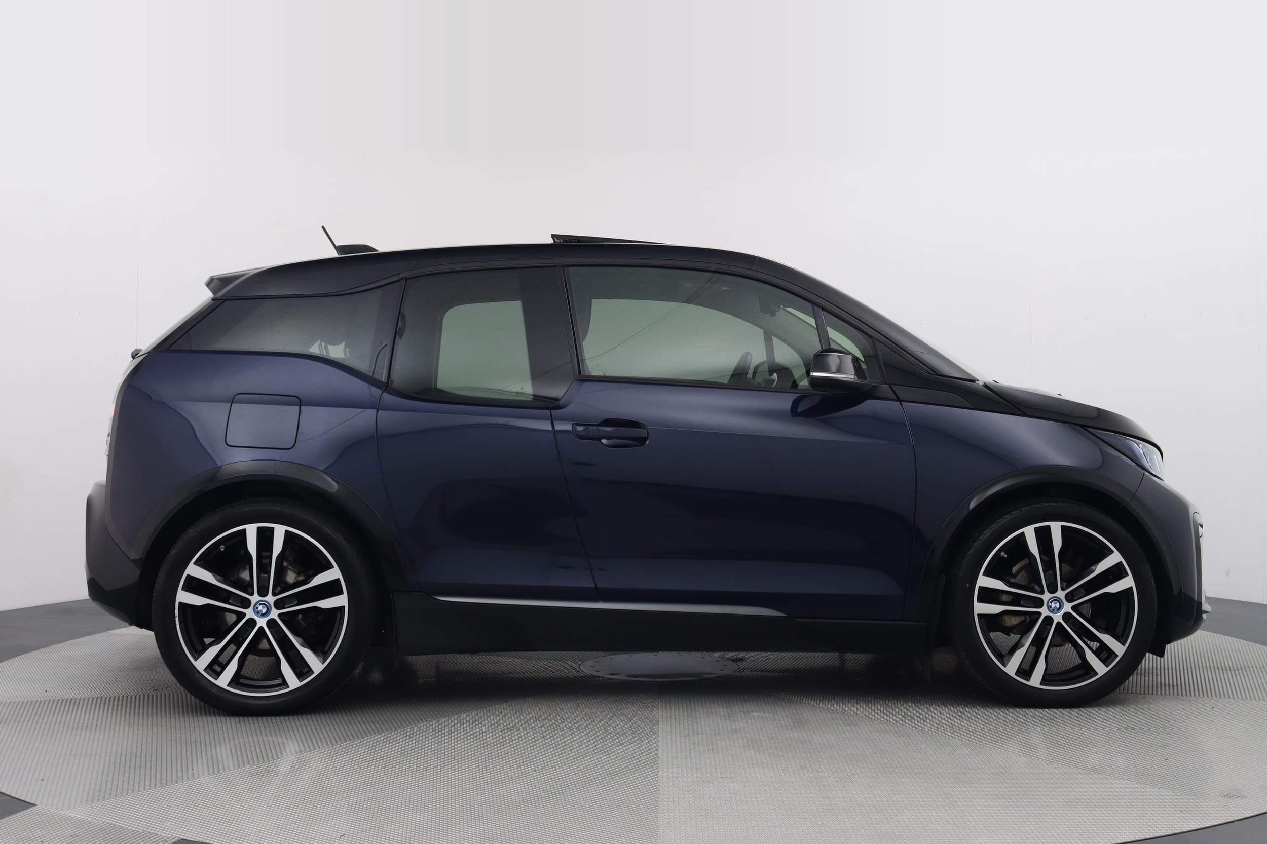 BMW i3s