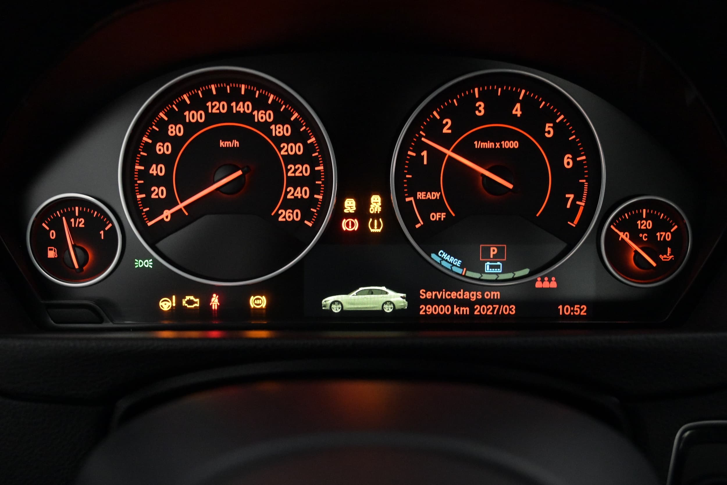 BMW 330e