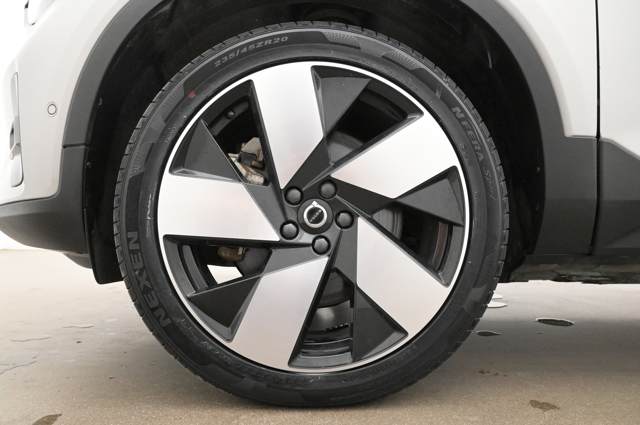 Volvo C40