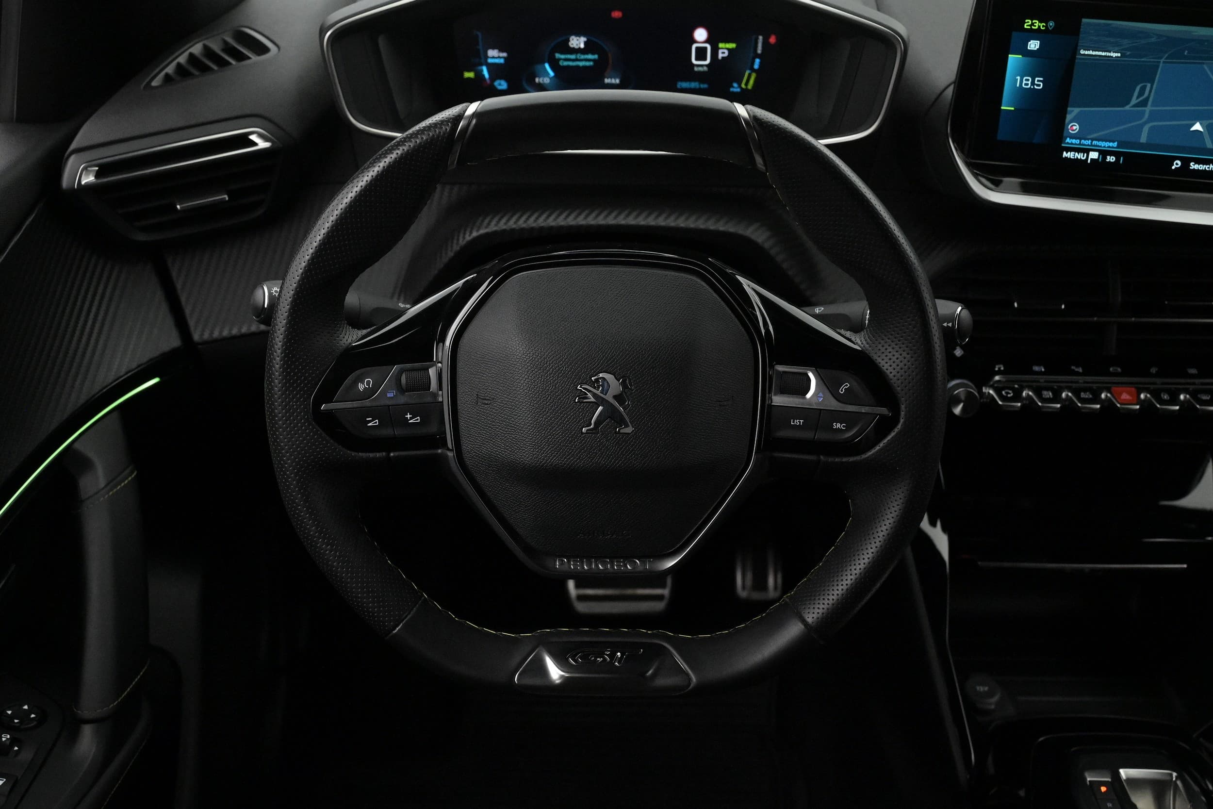Peugeot e-2008