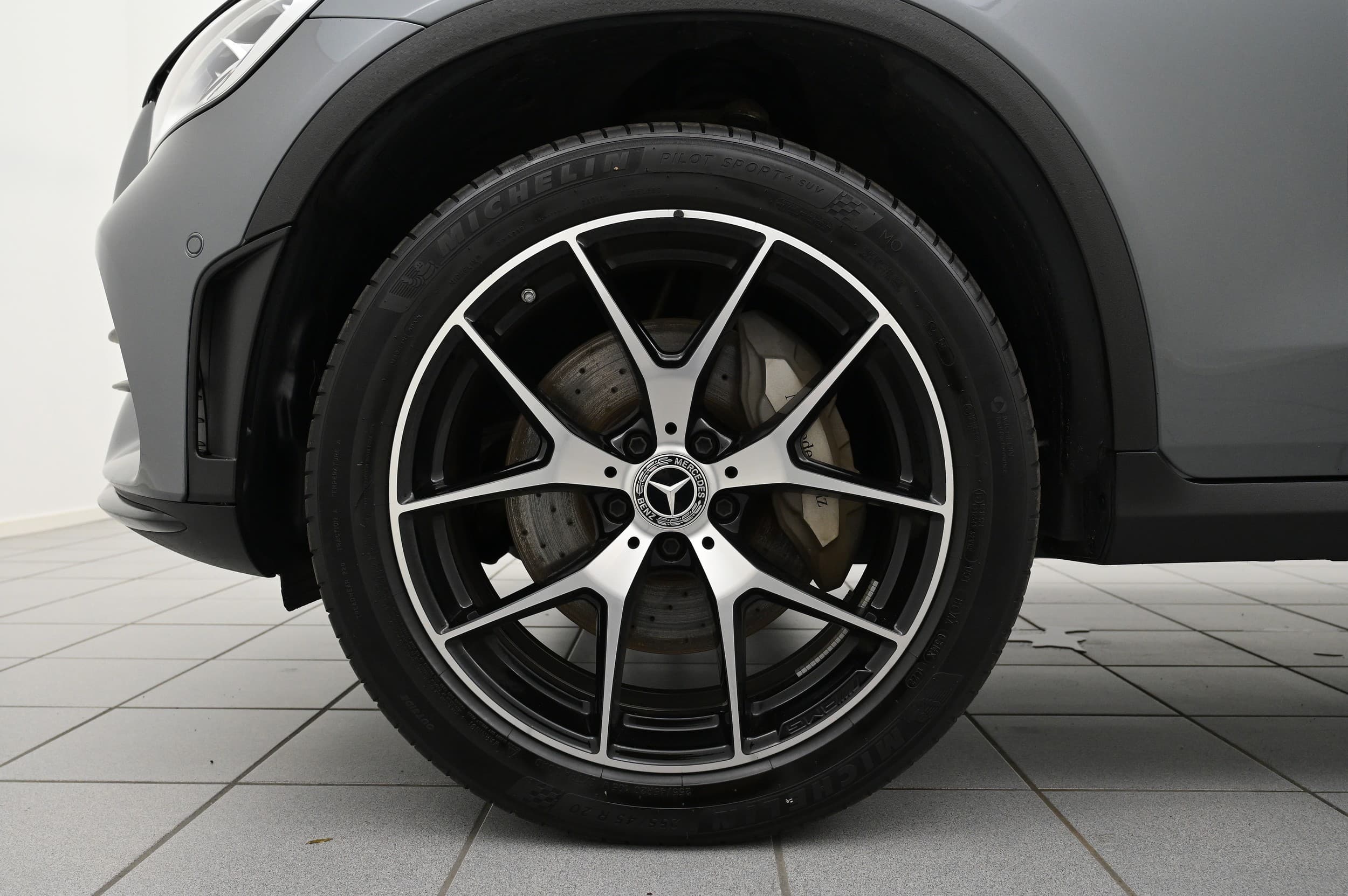 Mercedes GLC