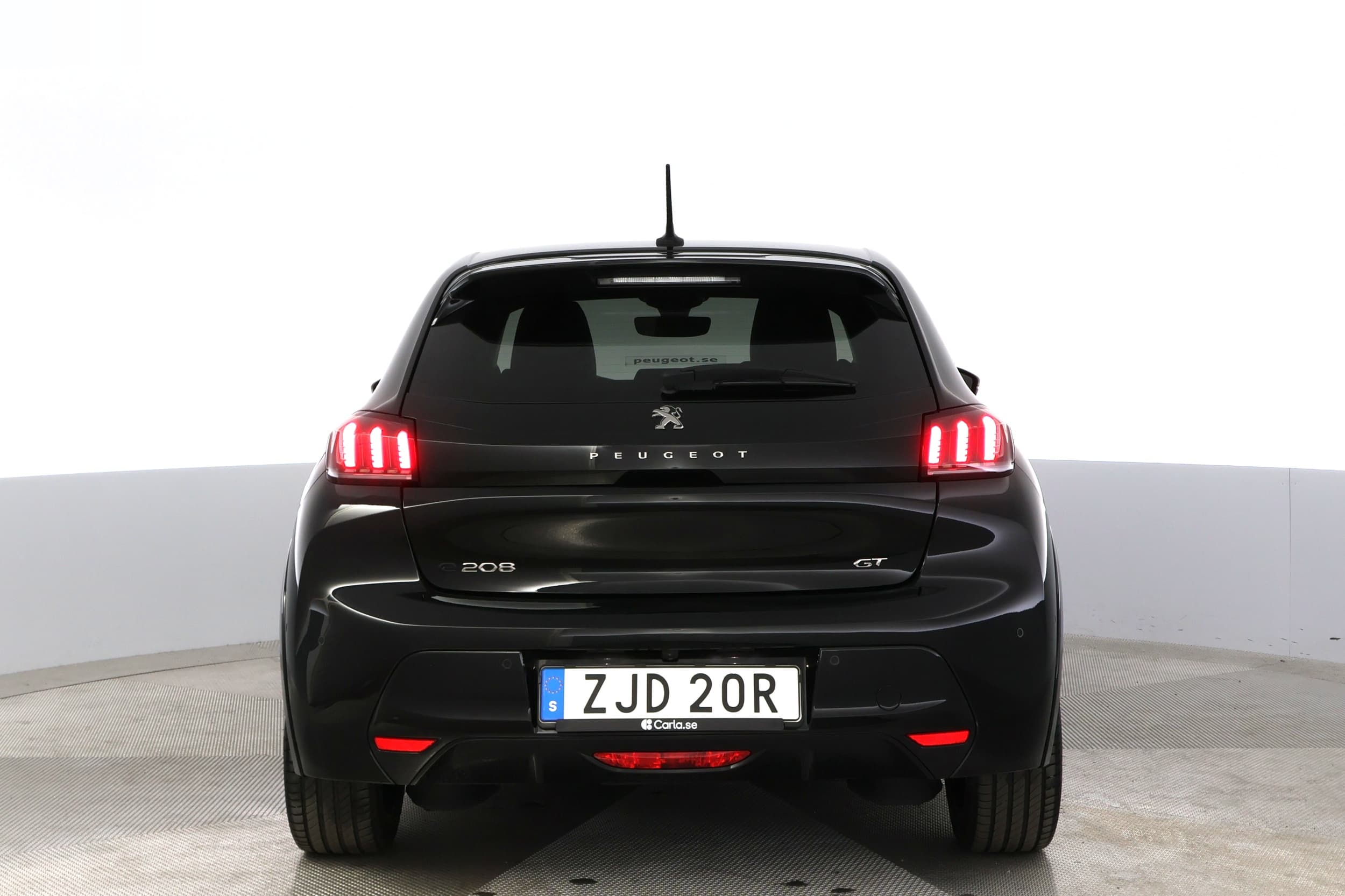 Peugeot e-208