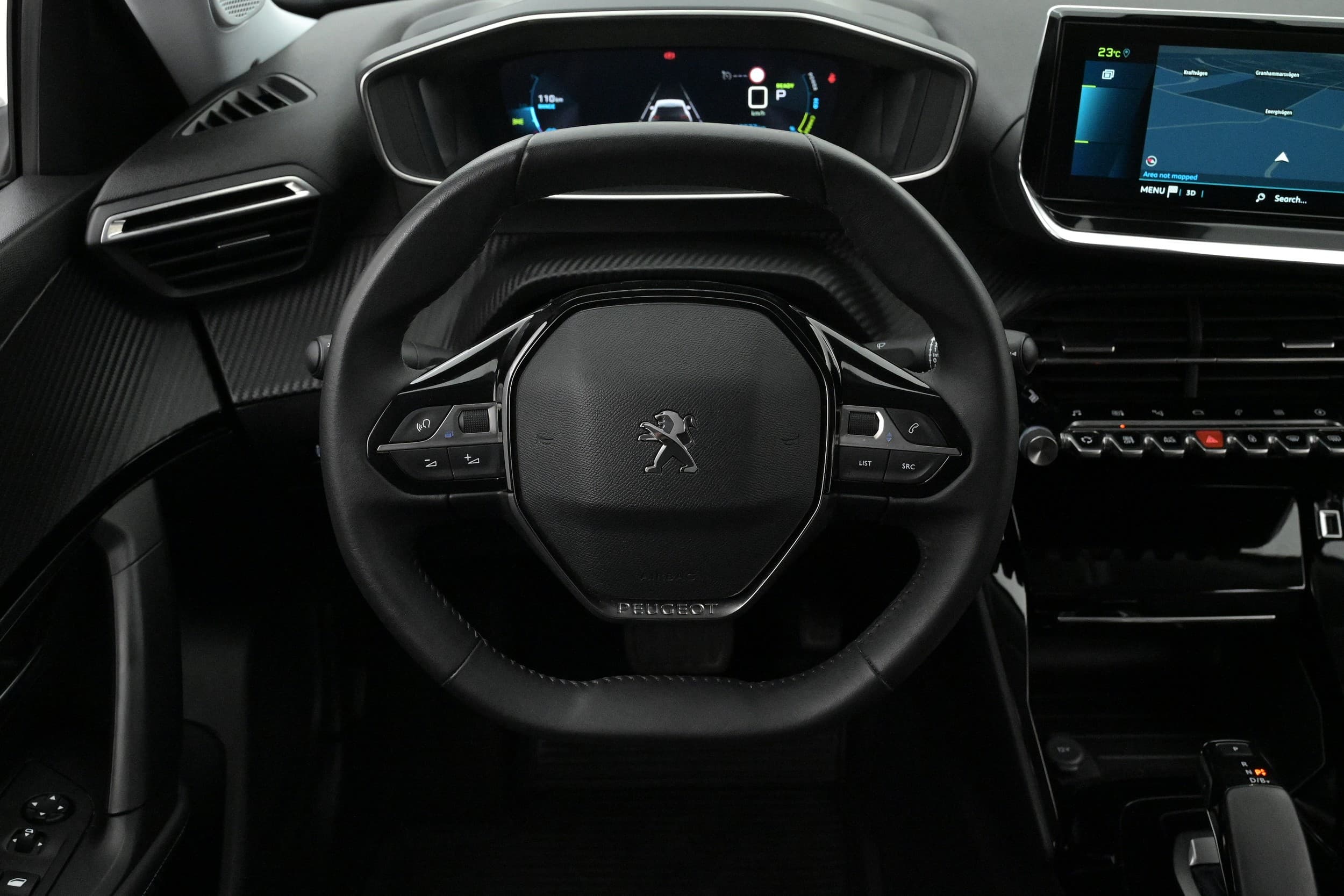 Peugeot e-2008