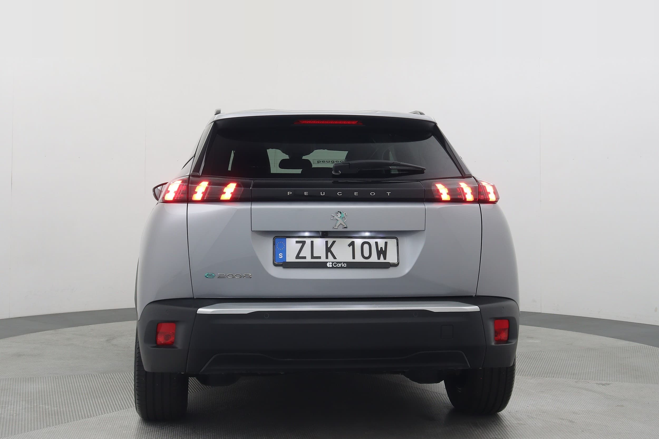 Peugeot e-2008