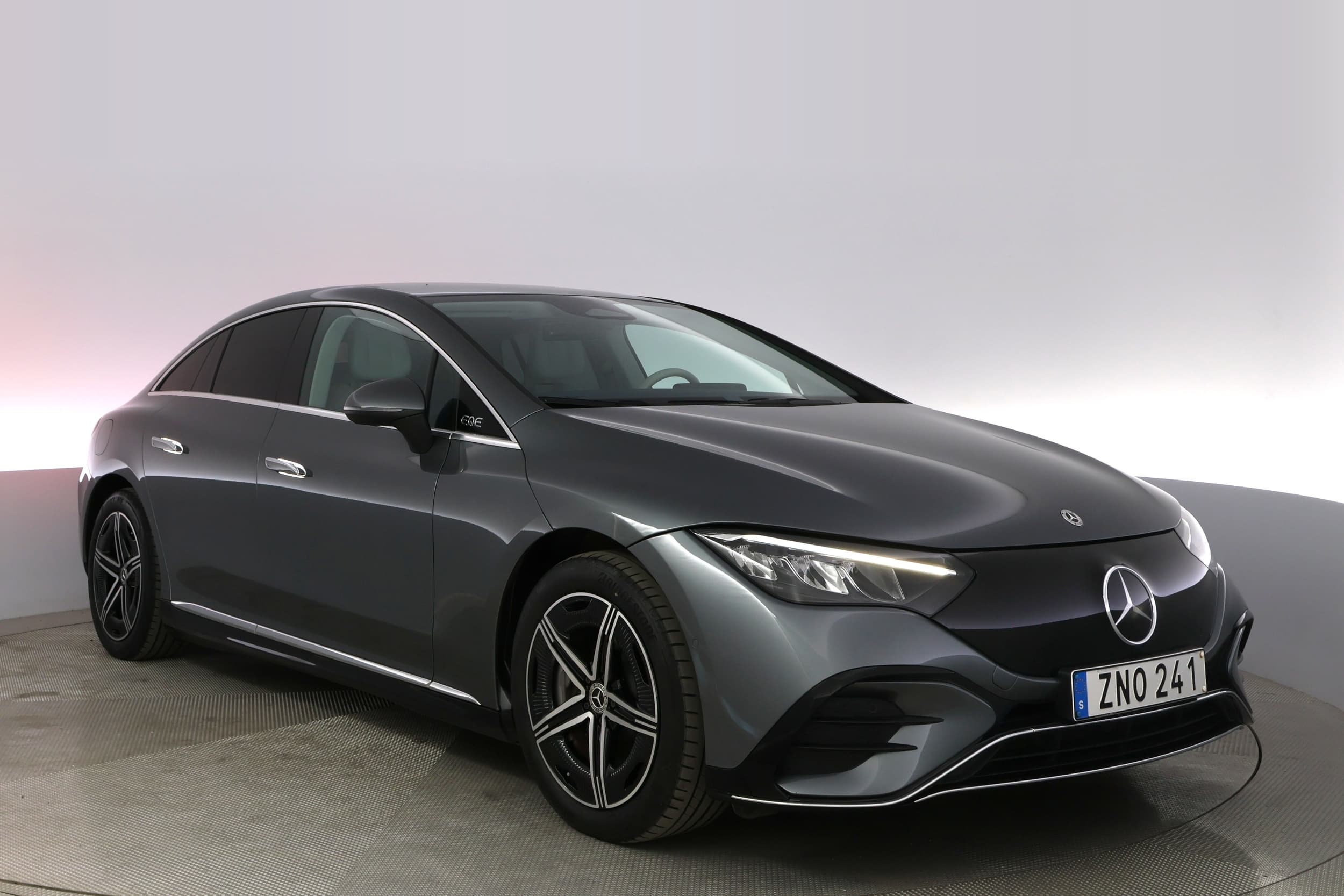 Mercedes-Benz EQE