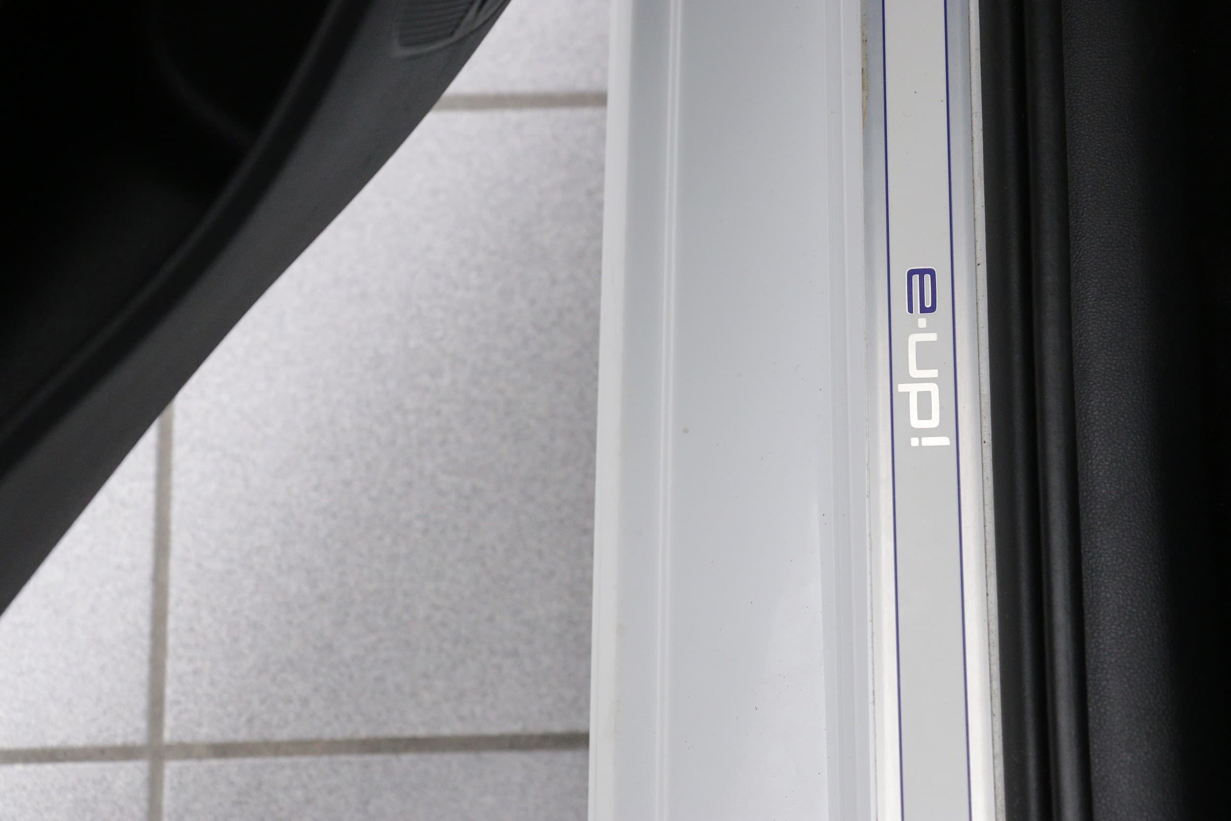Volkswagen e-up!