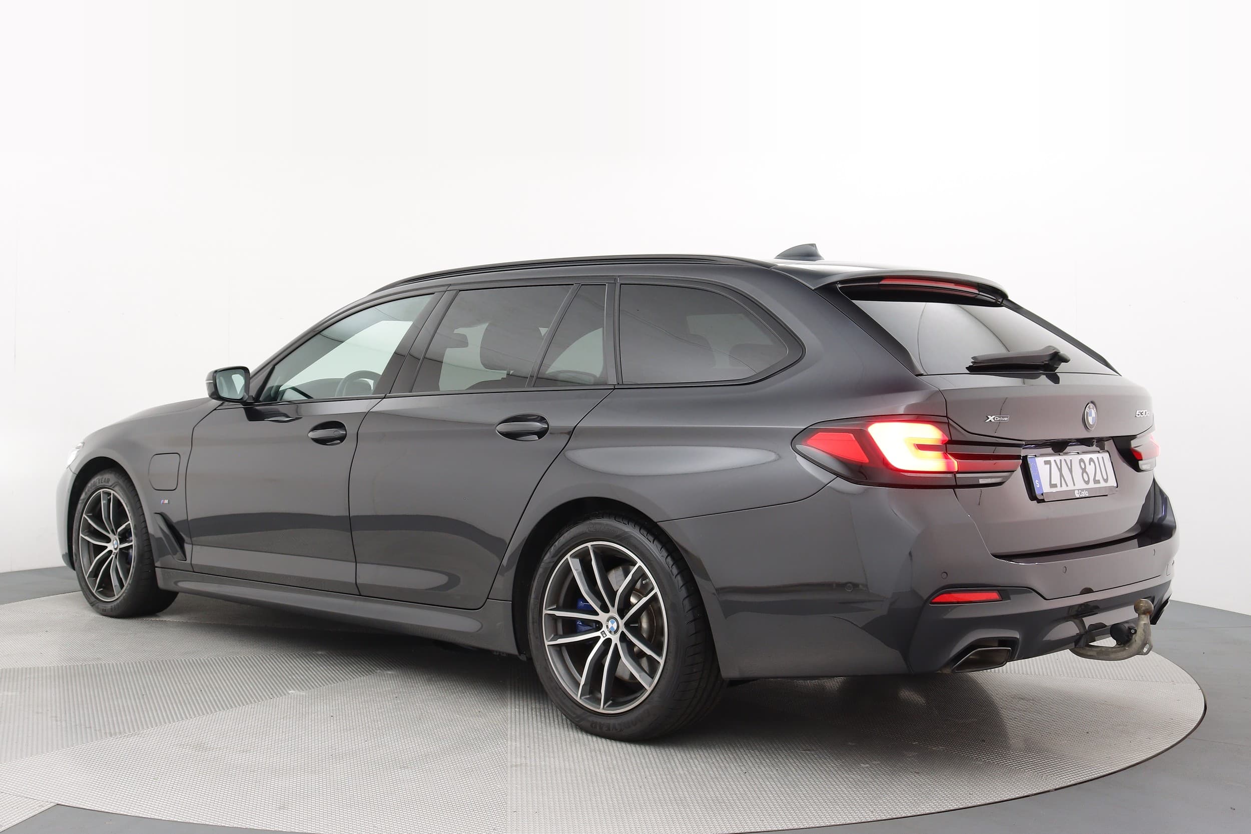 BMW 530e