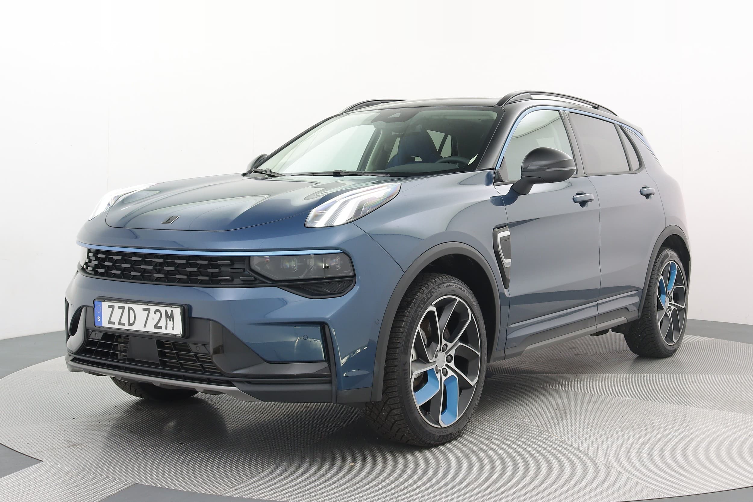 Lynk & Co 01