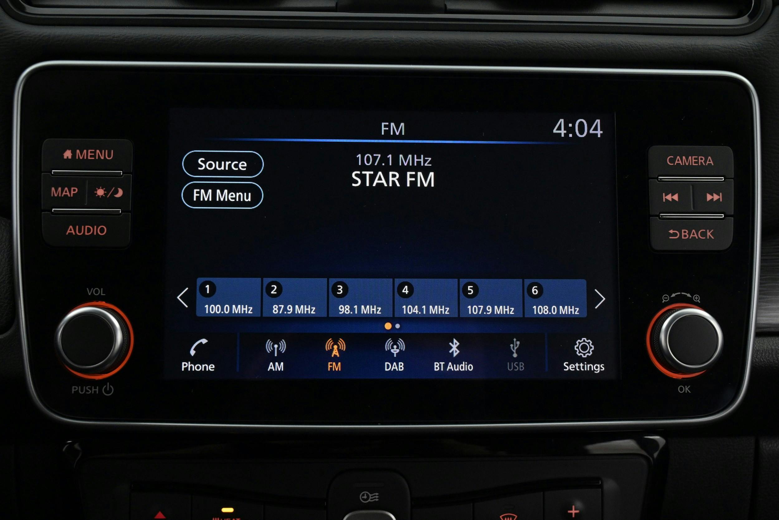 Infotainmentsystem - Apple CarPlay, Bluetooth
